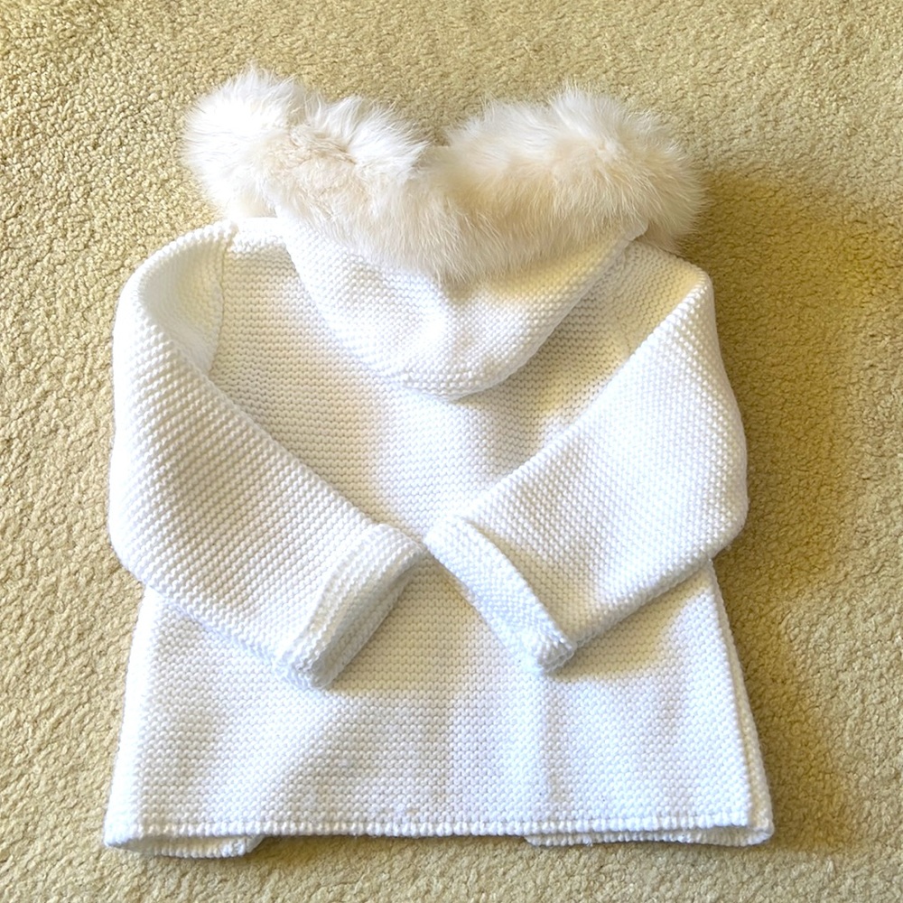 Cutest infant cardigan with fur hood 24m - Picture 2 of 3